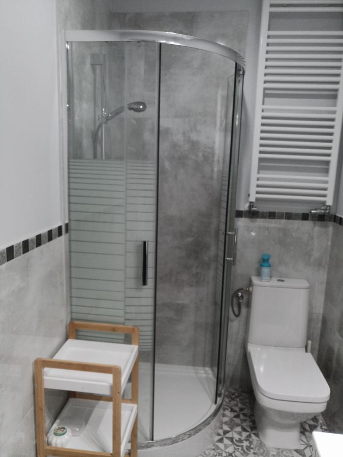 Studio Jutrzenka Z Lazienka By Apartamenty Na Dni Wroclaw Bagian luar foto