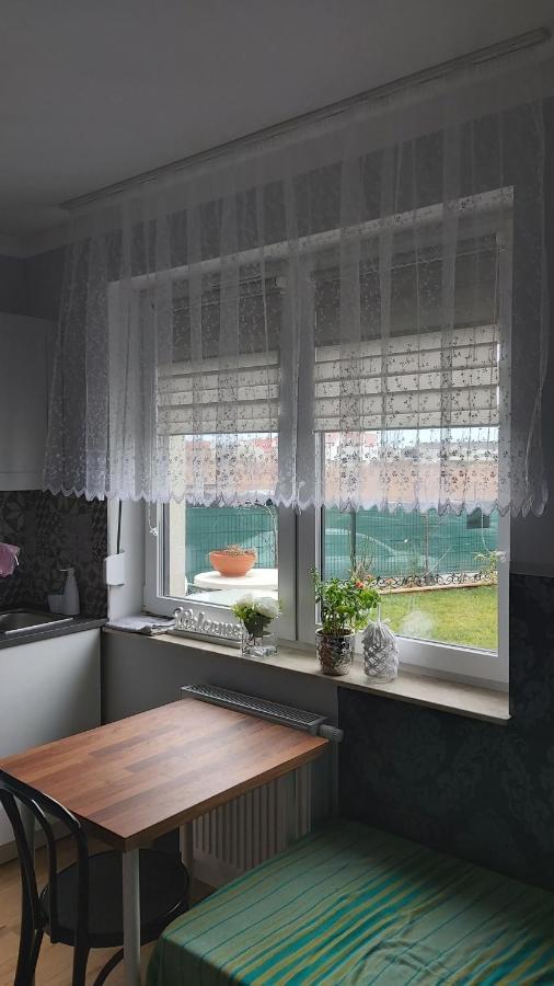 Studio Jutrzenka Z Lazienka By Apartamenty Na Dni Wroclaw Bagian luar foto