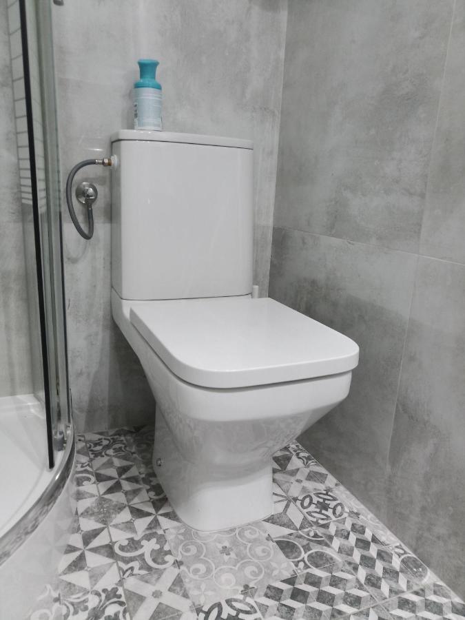 Studio Jutrzenka Z Lazienka By Apartamenty Na Dni Wroclaw Bagian luar foto